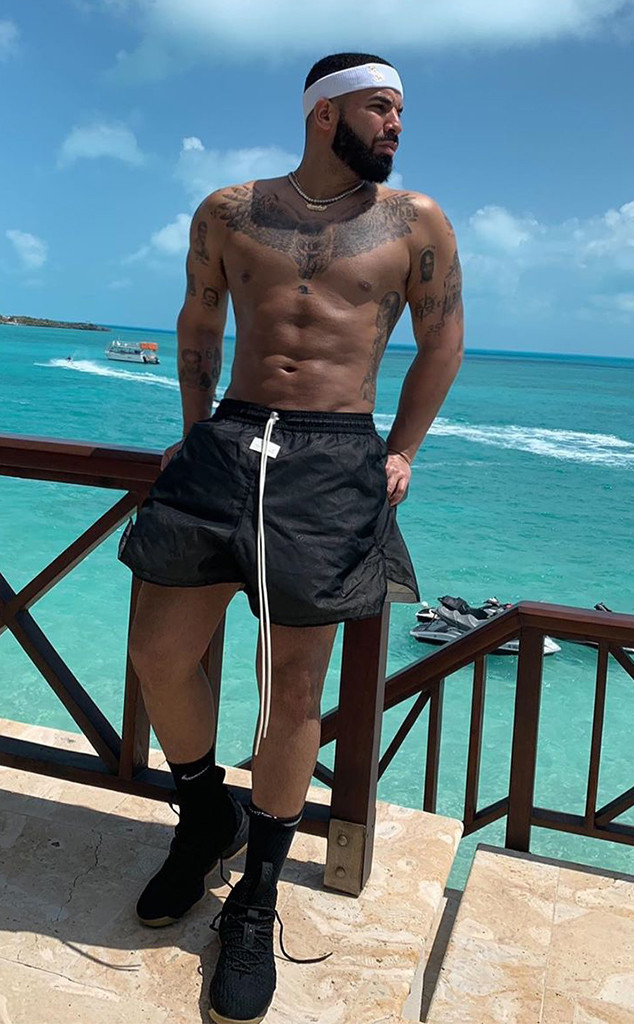 Drake, Instagram, Abs Drake, Instagram, Abs